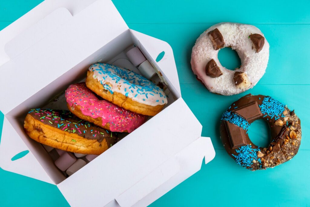 custom donut boxes